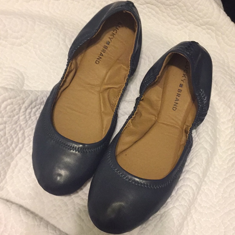 Size 10 never worn blue Lucky Brand flats